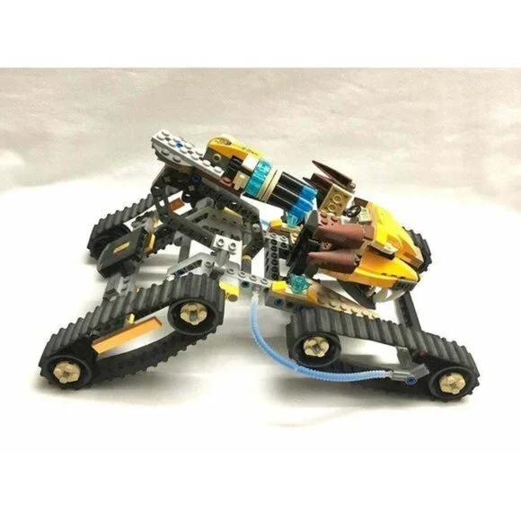 LEGO Legend of Chima Laval Royal Fighter Not Complete Parts - Picture 4 of 6